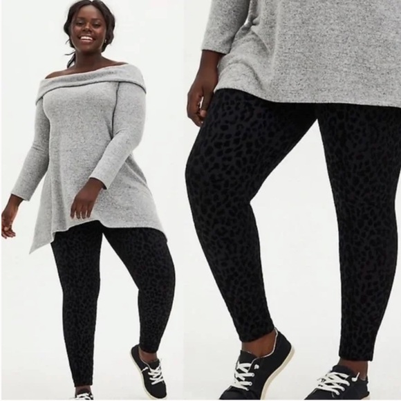 Torrid Flocked Leopard Print Pixie Pants - Picture 1 of 6